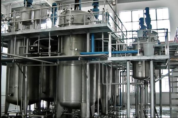 Uporaba zračno hlajenega hladilnika v industriji rezervoarjev za kemično fermentacijo