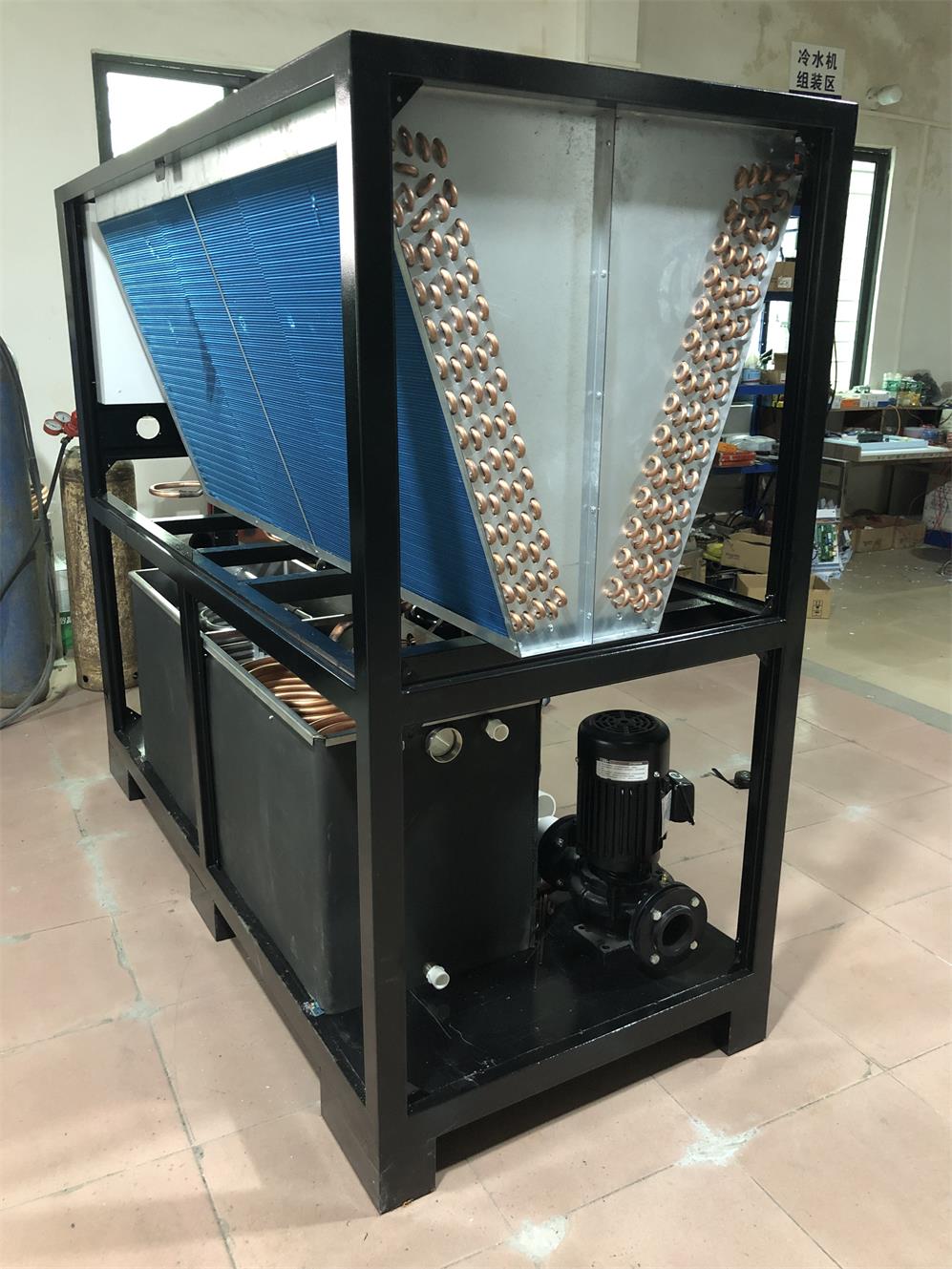 25HP zračno hlajen škatlasti hladilnik za predelavo pijač